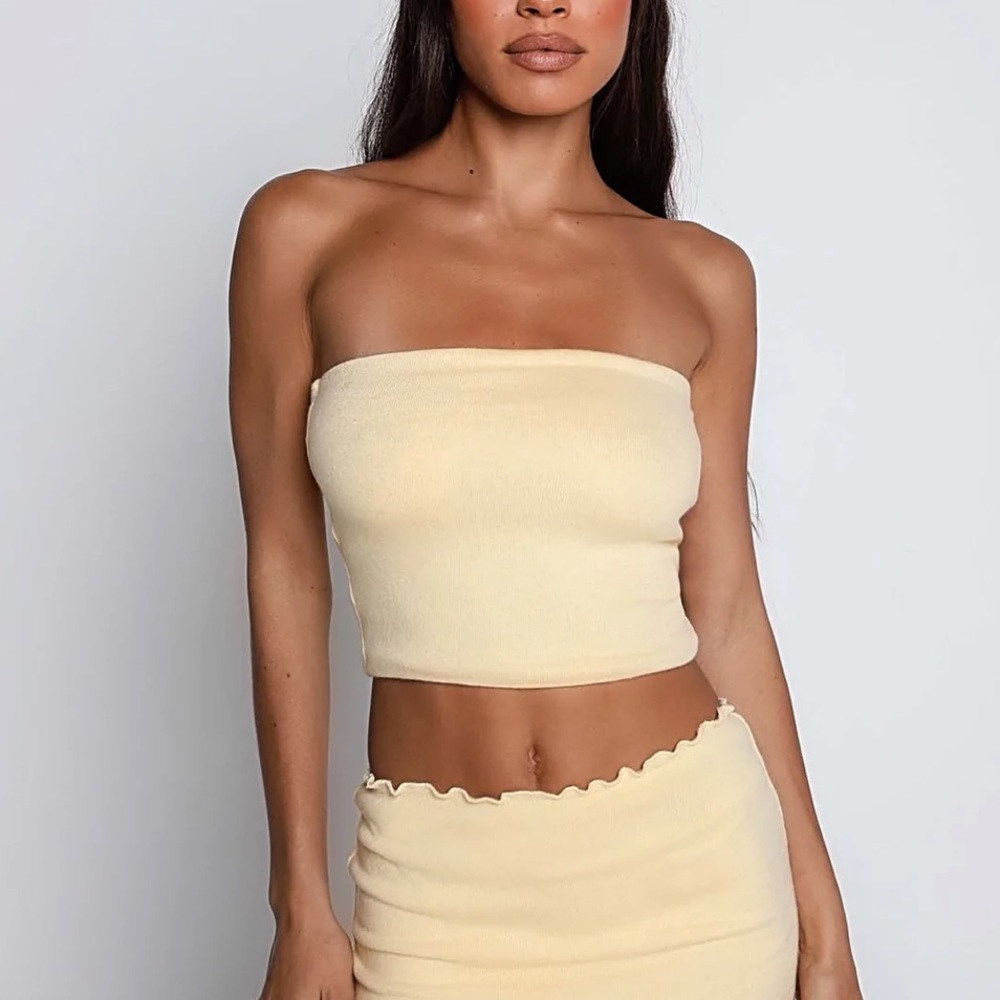 TIGER MIST- Shelbi Bandeau Tube Top in Pale Yellow